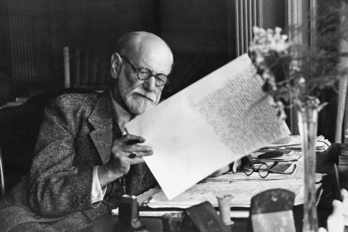Freud i mechanizmy obronne – racjonalizacja, projekcja, zaprzeczanie jako narzędzia psychiki
