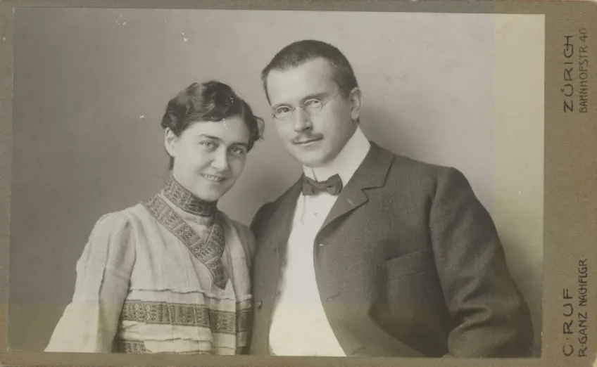 Młody Carl Jung z żoną Emmą – Zurych