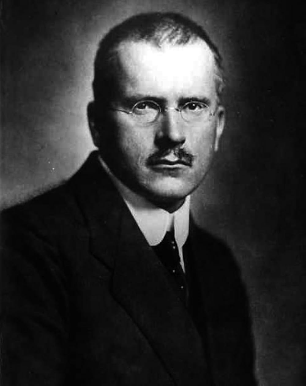 Carl Jung – mędrzec i kartograf ludzkiej duszy, Wieża Bollingen